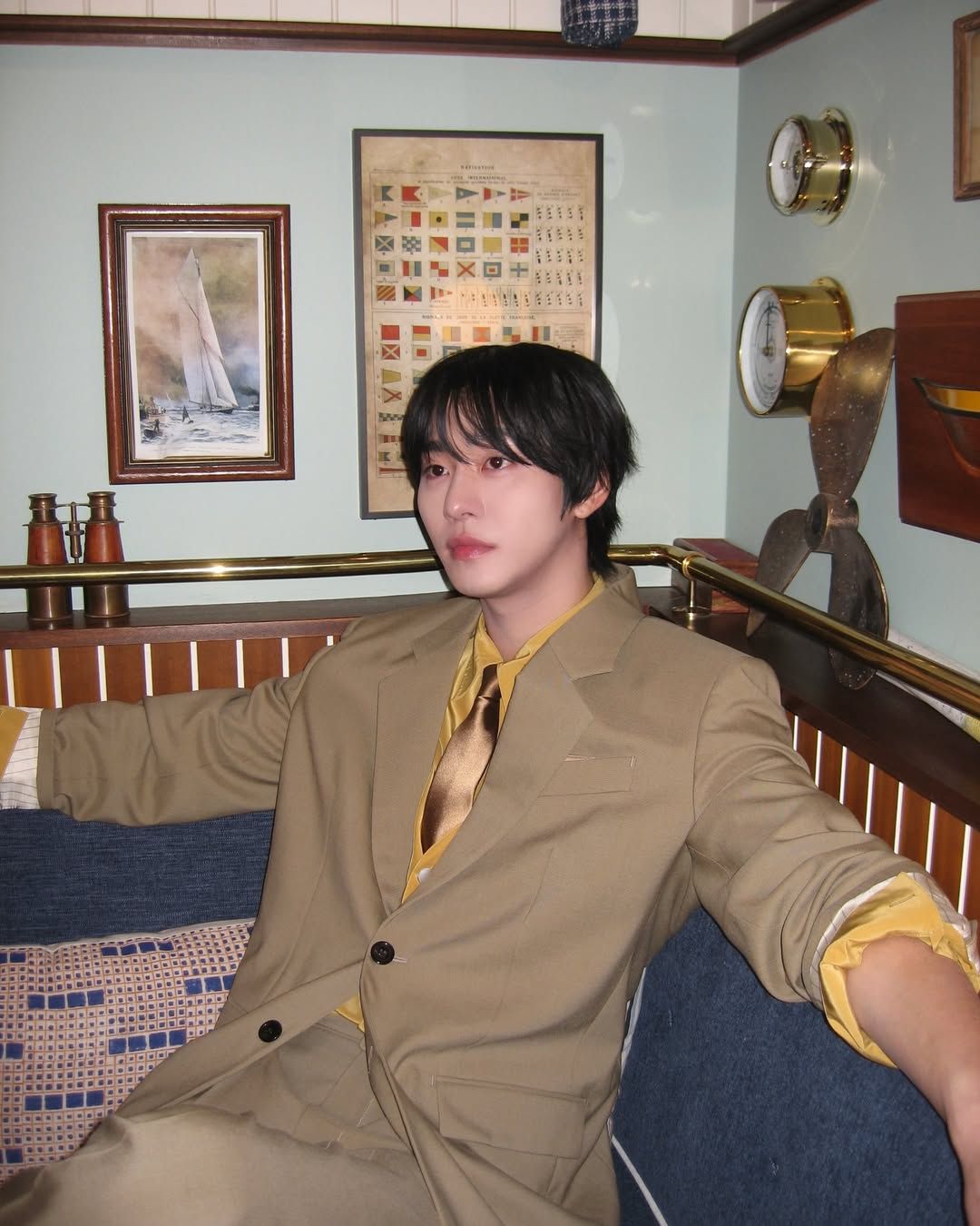 안효섭 | 인스타그램 @imhyoseop