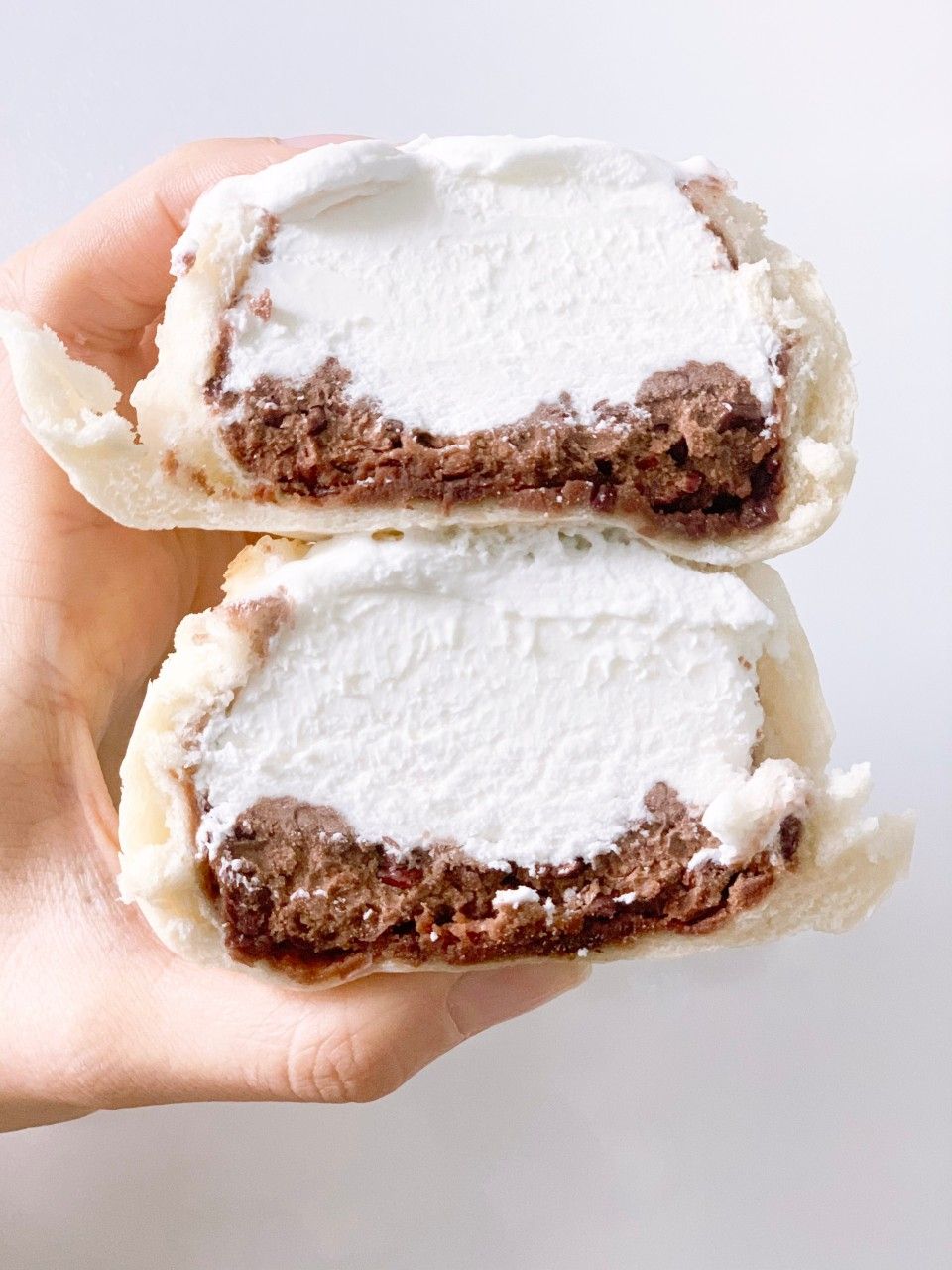 찐빵을 기반으로 한 독특한 빵을 맛볼 수 있는 슬지제빵소. 사진 네이버 지도 슬지제빵소 업체 등록 사진