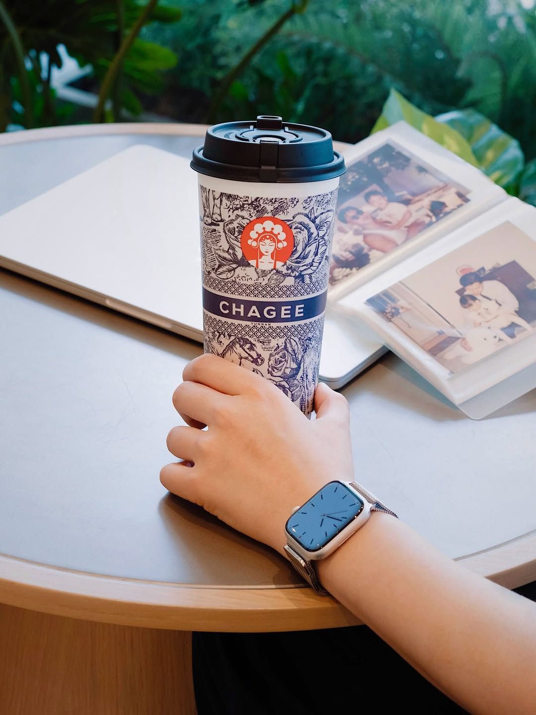 패왕차희 밀크티 | 인스타그램 @chagee