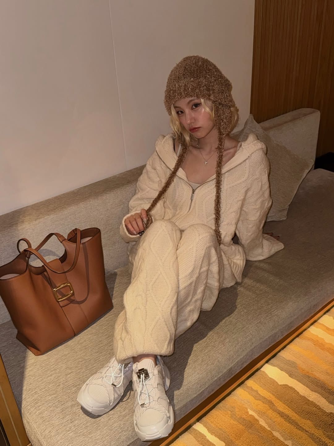 예지 꾸안꾸 추리닝 패션 | 인스타그램 @yezyizhere