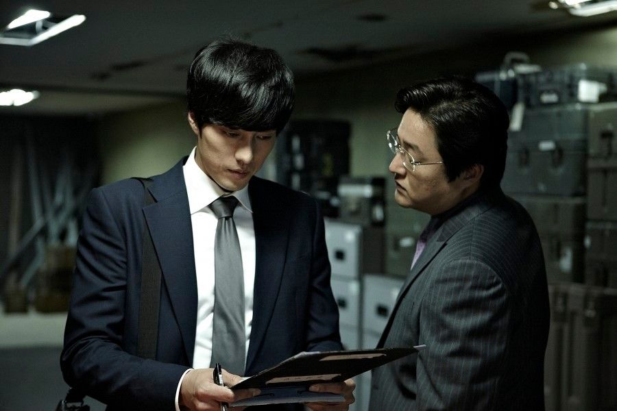 ‘회사원’ 스틸컷. 네이버 영화 ‘회사원’(2012)