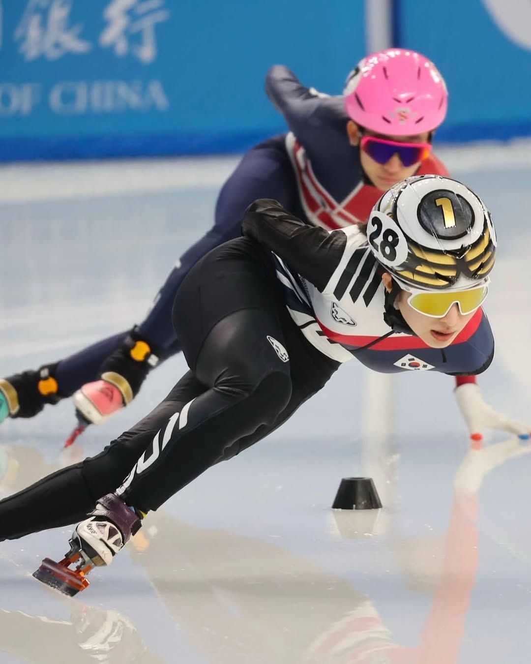 쇼트트랙 여자부에서는 최민정과 김길리, 남자부에서는 황대헌, 이준서, 박지원이 태극마크를 달고 출전한다. 인스타그램 @gilli_kim