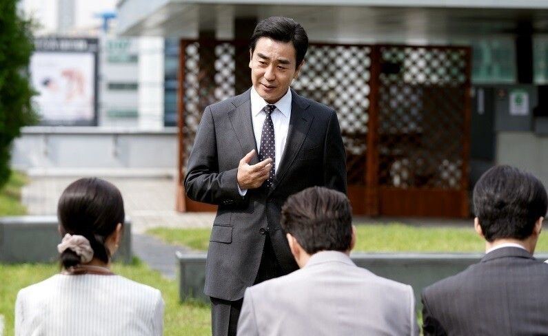 회사 다니면서 살 빼는 법. 드라마 ‘서울 자가에 대기업 다니는 김부장 이야기’ 스틸컷. JTBC 제공