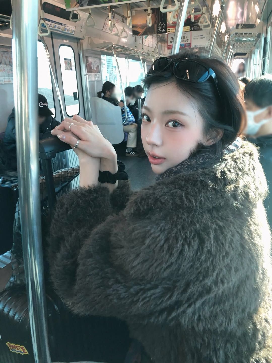 김고은 메이크업 (출처 : 인스타그램 @goxnniee) 