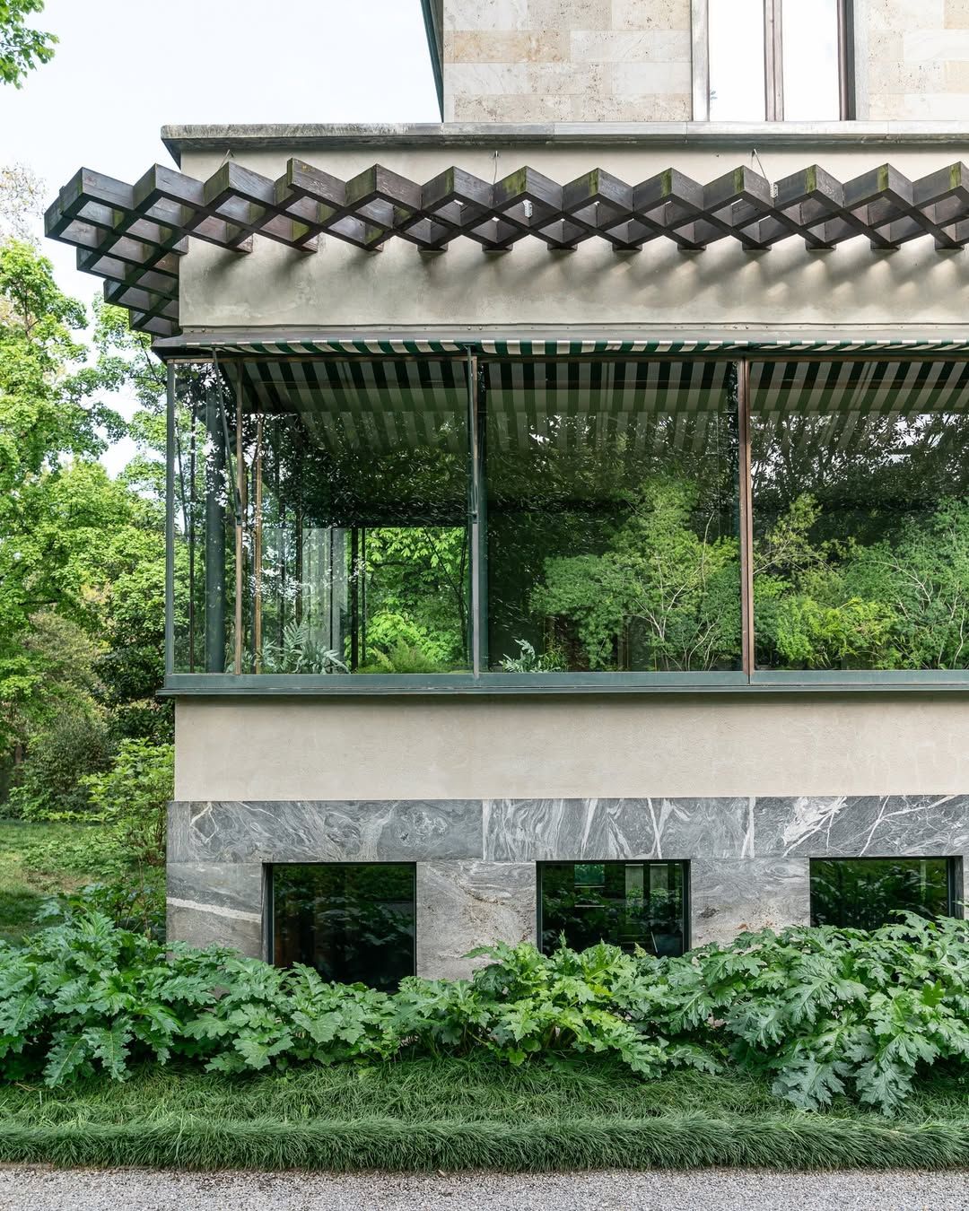 코리아 하우스 | 인스타그램 @villanecchicampiglio