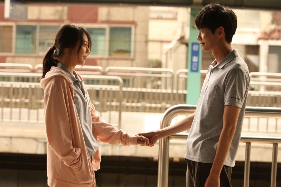 영화 ‘연애의 온도’ 스틸컷. 네이버 영화 ‘연애의 온도’ (2013) 