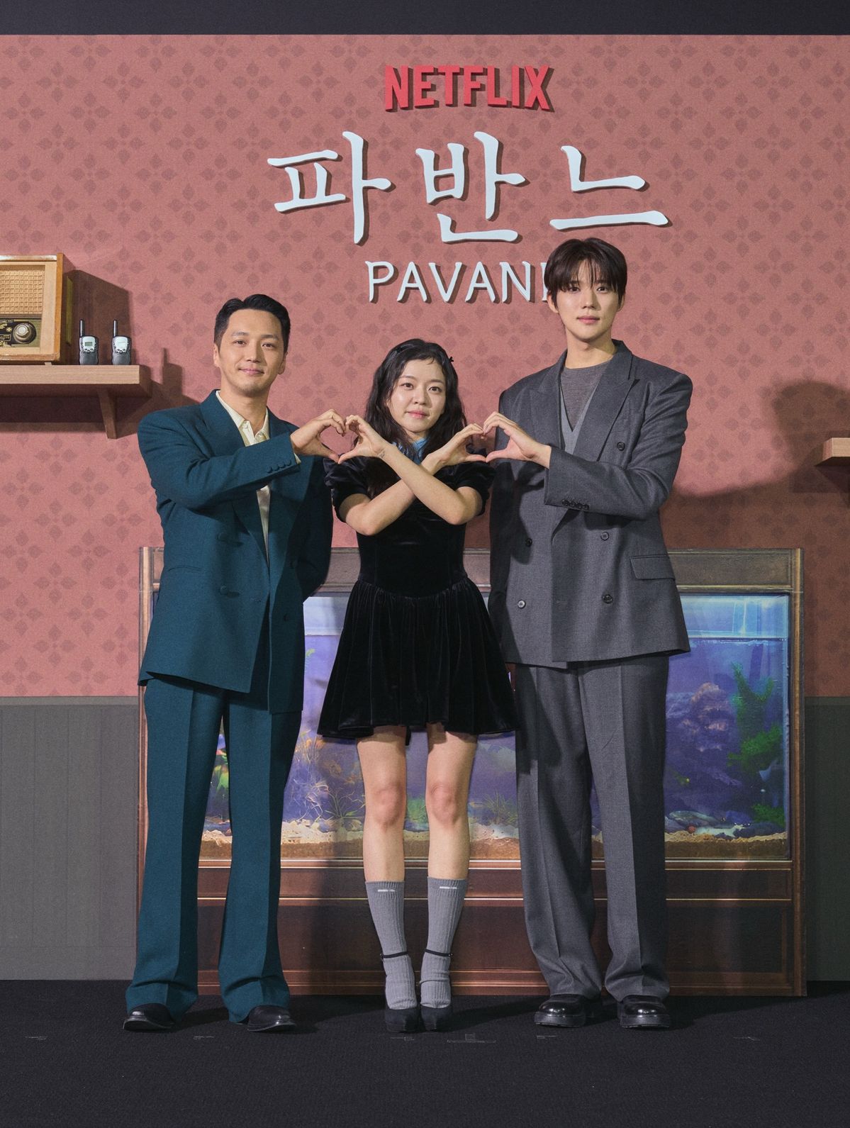 영화 <파반느> | 인스타그램 @netflixkr