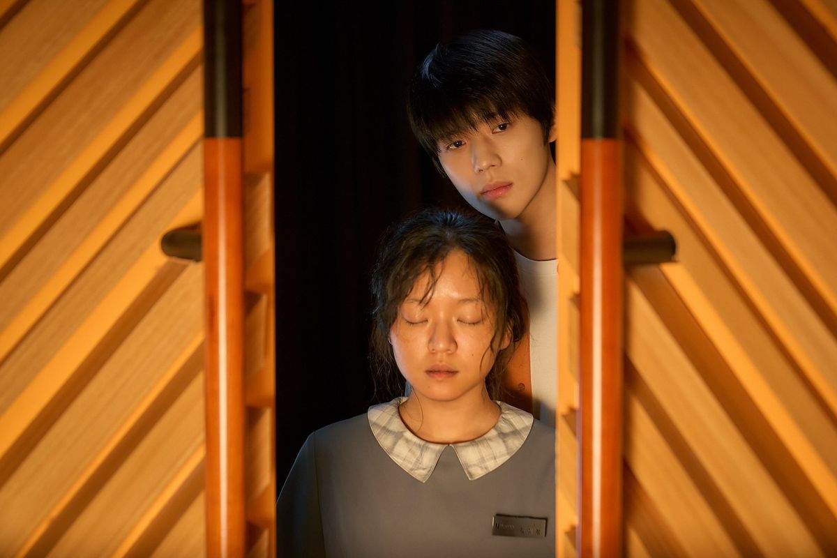 영화 <파반느> | 인스타그램 @netflixkr