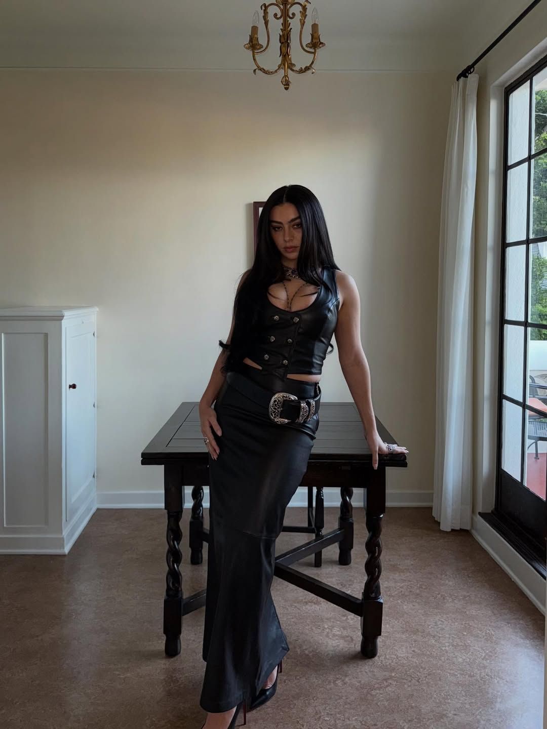 찰리 XCX 패션 | 인스타그램 @charli_xcx