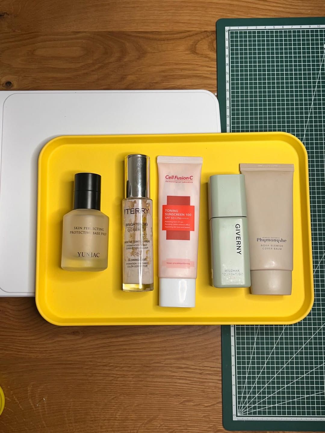 <레이디두아> 신혜선 메이크업, 윤희선 메이크업 아티스트 정보 사진 | 인스타그램 @dodoredbox