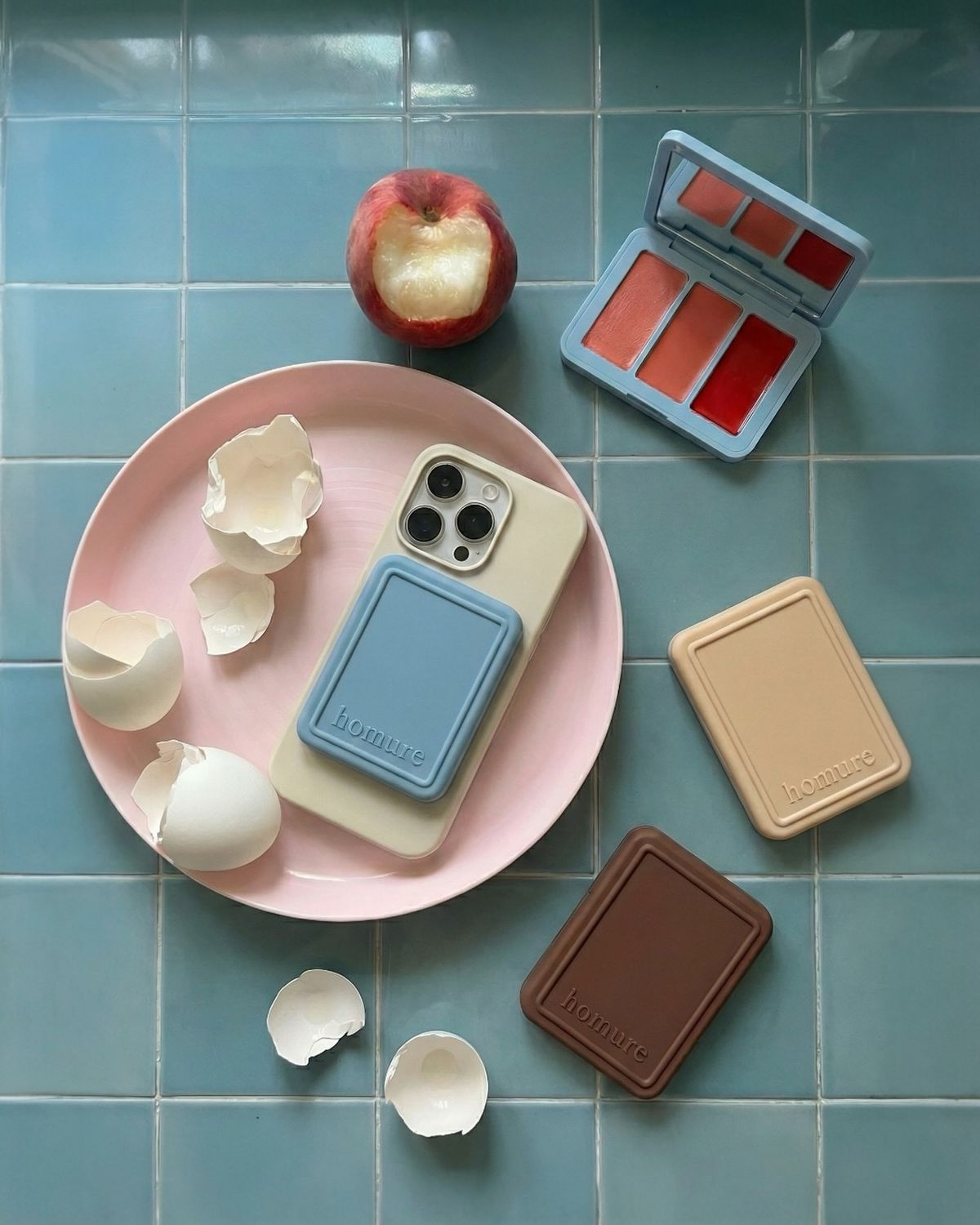 포켓 립앤치크 (크림, 블루, 브라운) 각 3만8천원 Homure.