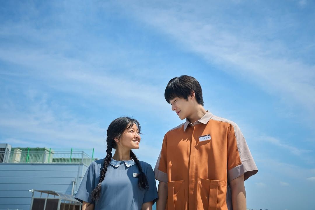 <파반느> 스틸컷 | 출처 넷플릭스