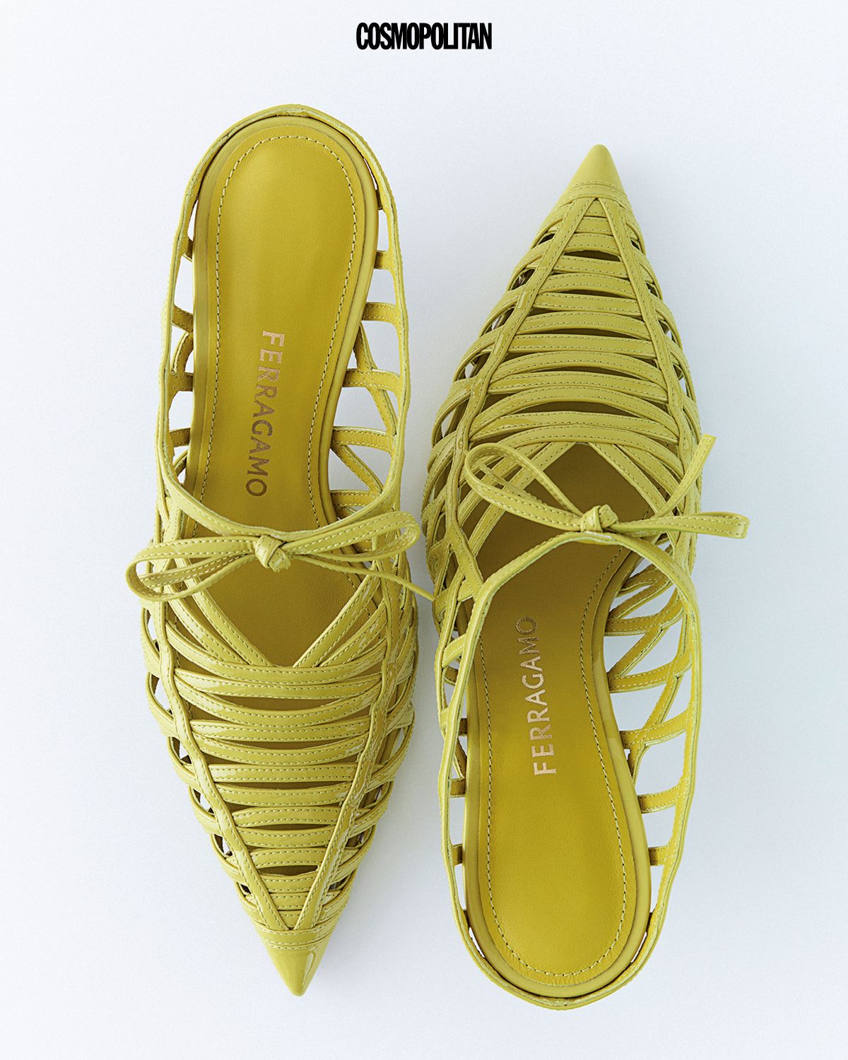 기하학적 구조의 포인티드 토 뮬 가격미정 Ferragamo. 