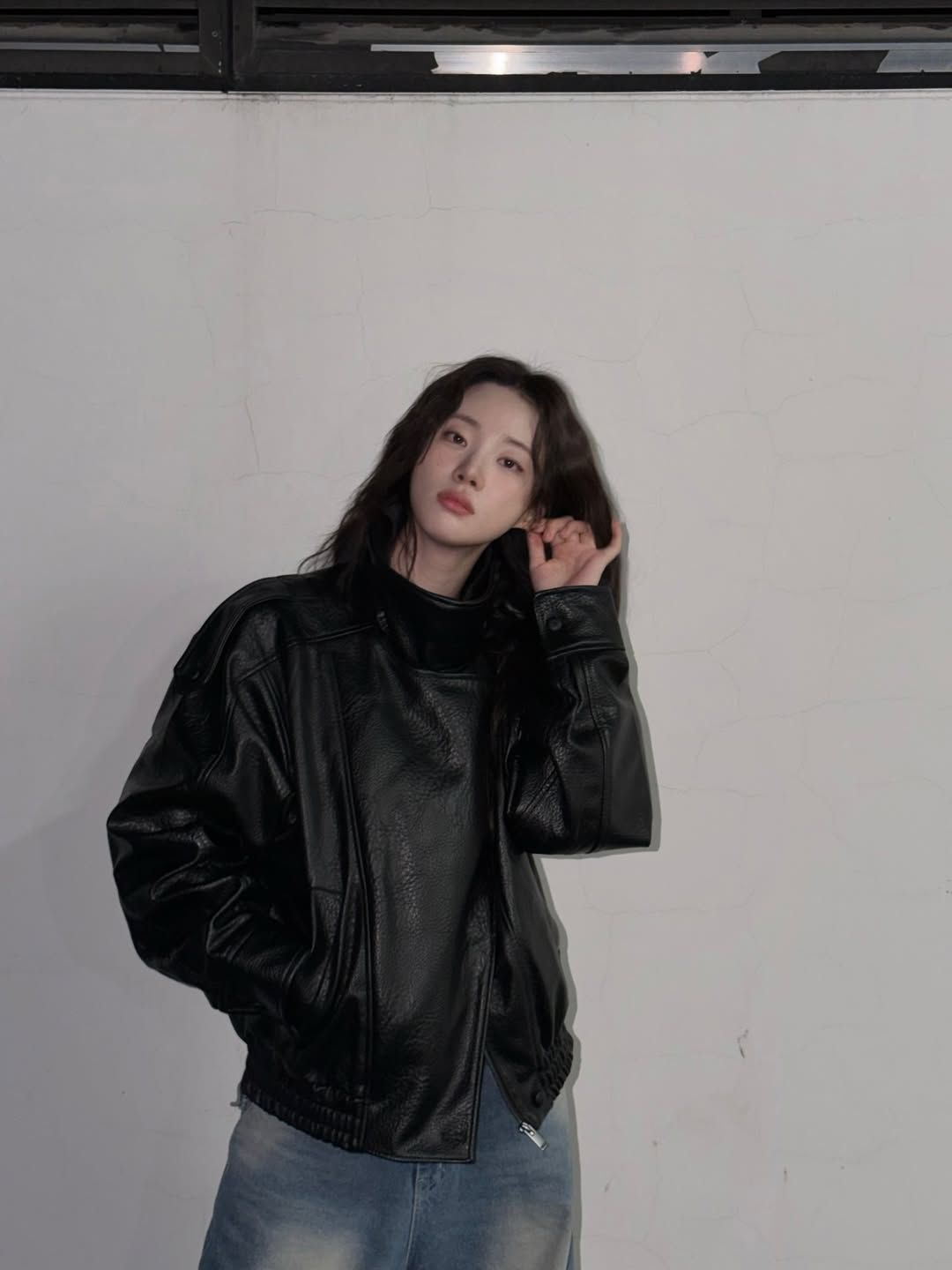 신시아 레더 블루종 패션 | 인스타그램 @shinsiaa_ 