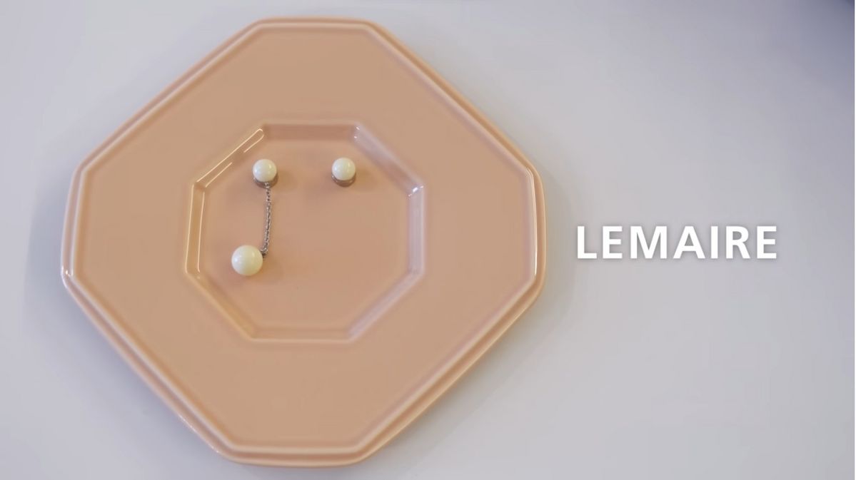 윤승아 귀걸이 | 유튜브 <승아로운>