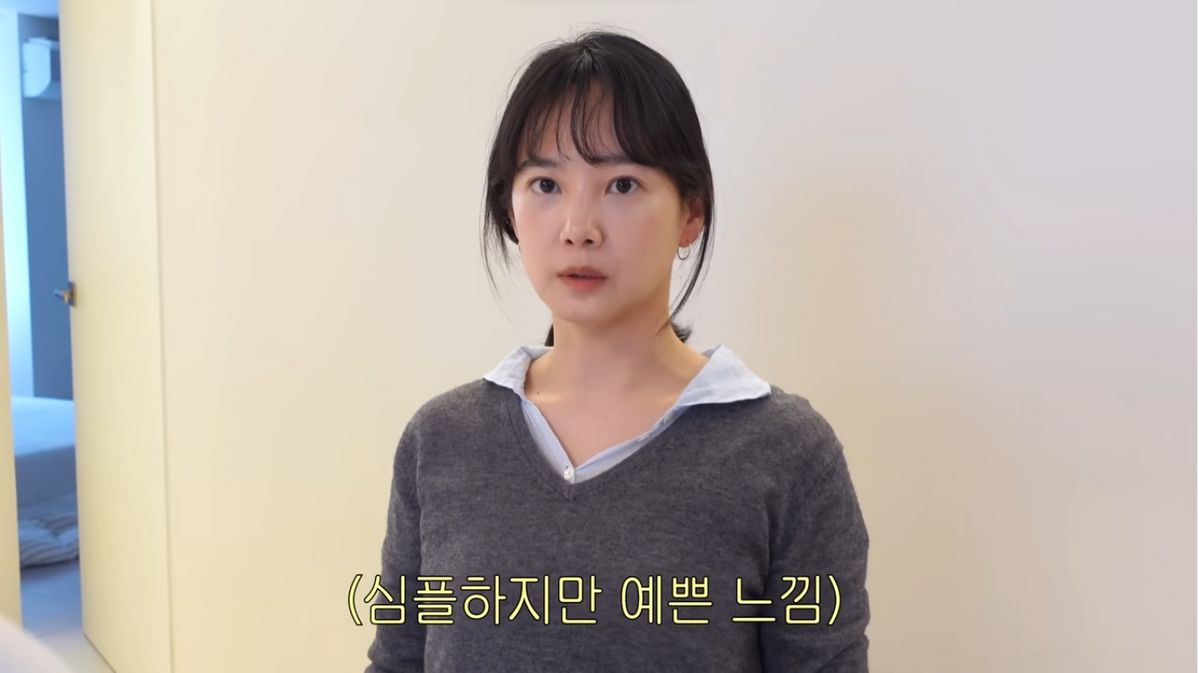 윤승아 귀걸이 | 유튜브 <승아로운>