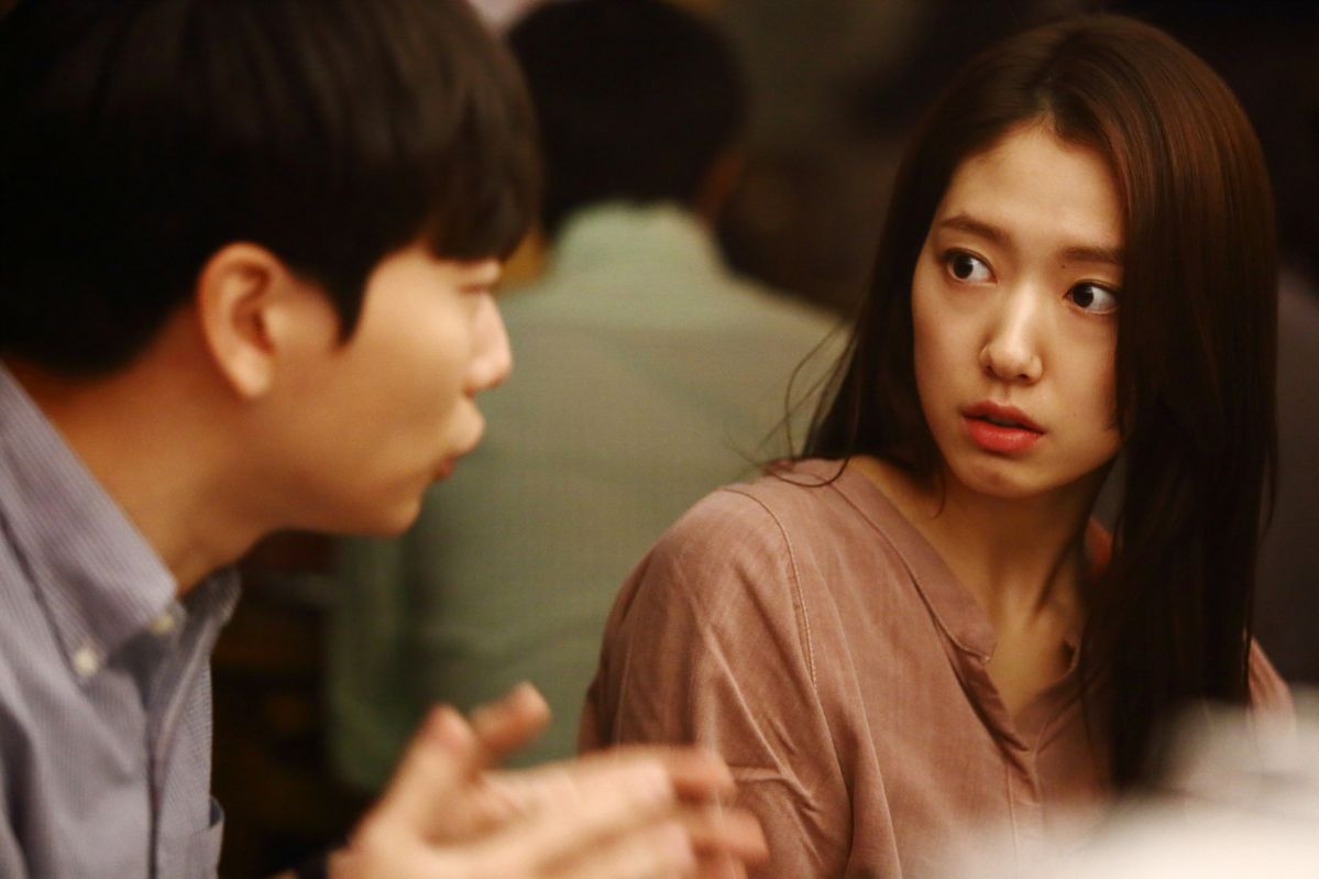 ‘뷰티 인사이드’ 스틸컷. 네이버 영화 ‘뷰티 인사이드’(2015)