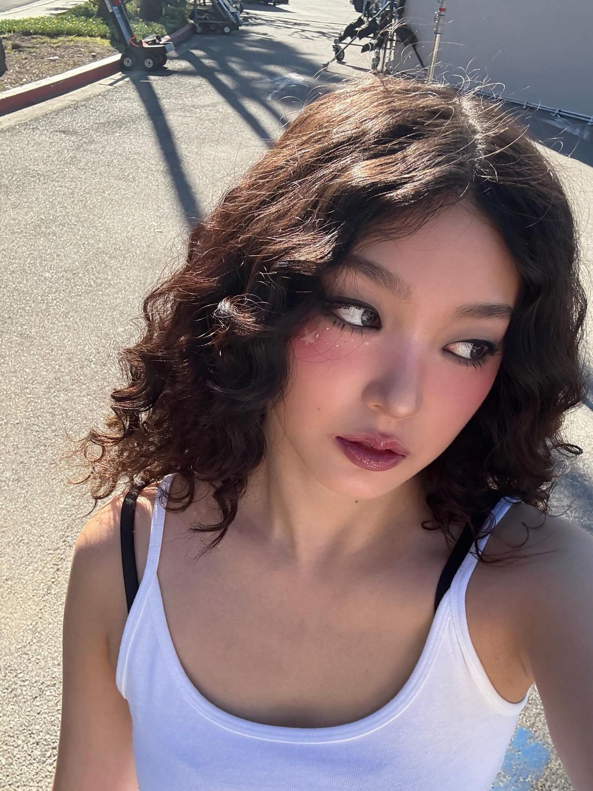 윤채의 뱀파이어 로맨틱 메이크업. 인스타그램 @y0on_cha3