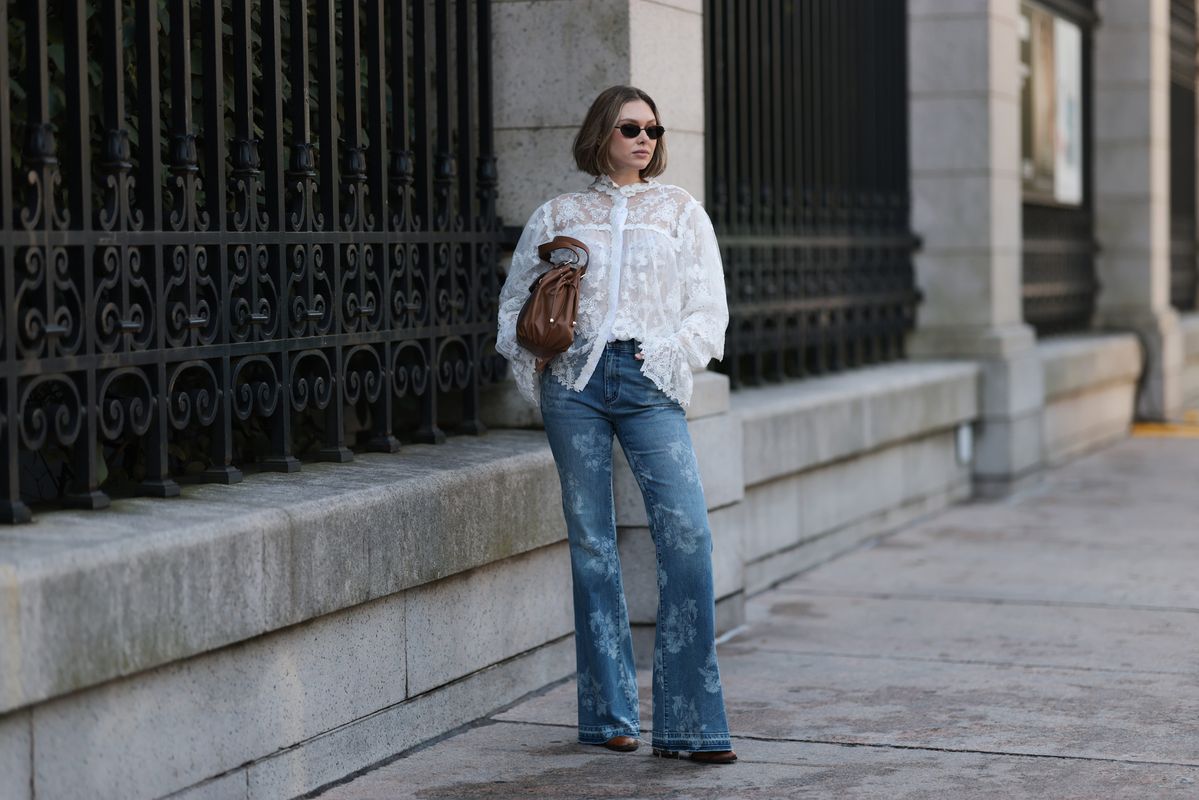 청바지에 예쁜 상의가 불변의 법칙인 이유 | 게티 이미지