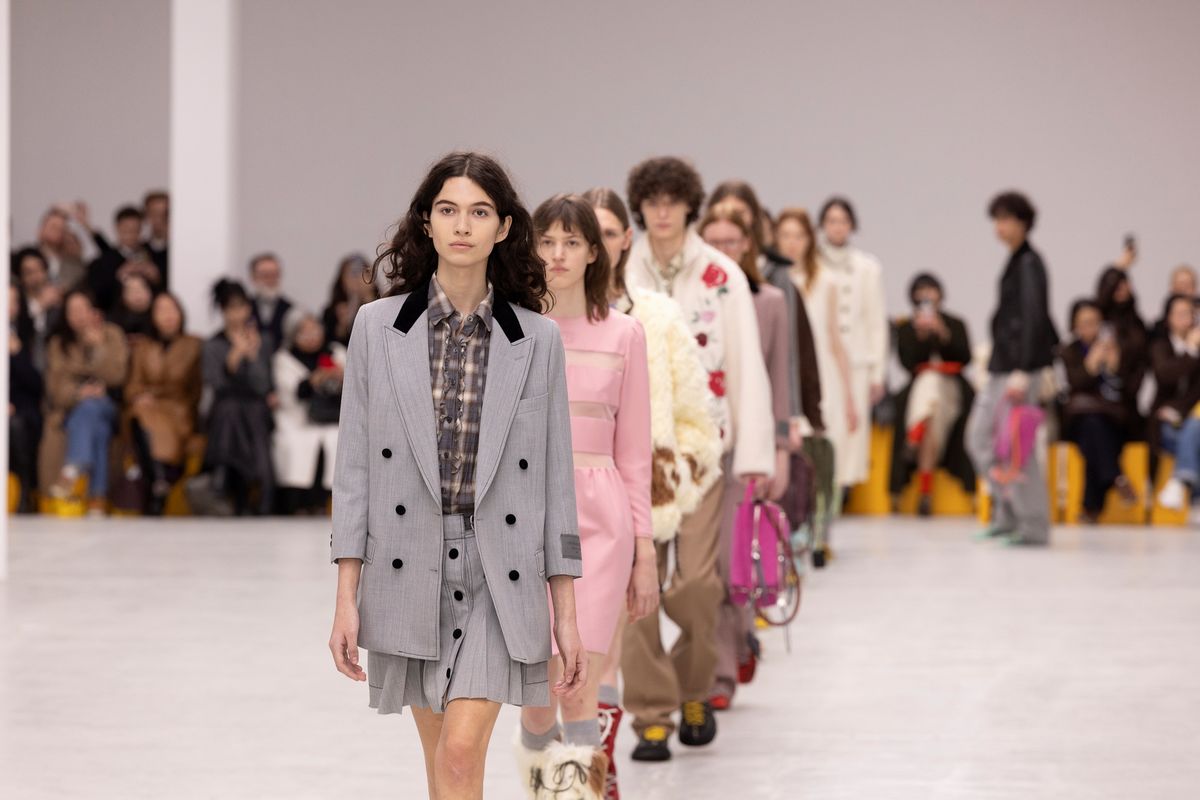 오니츠카타이거 26AW 컬렉션 피날레 전경