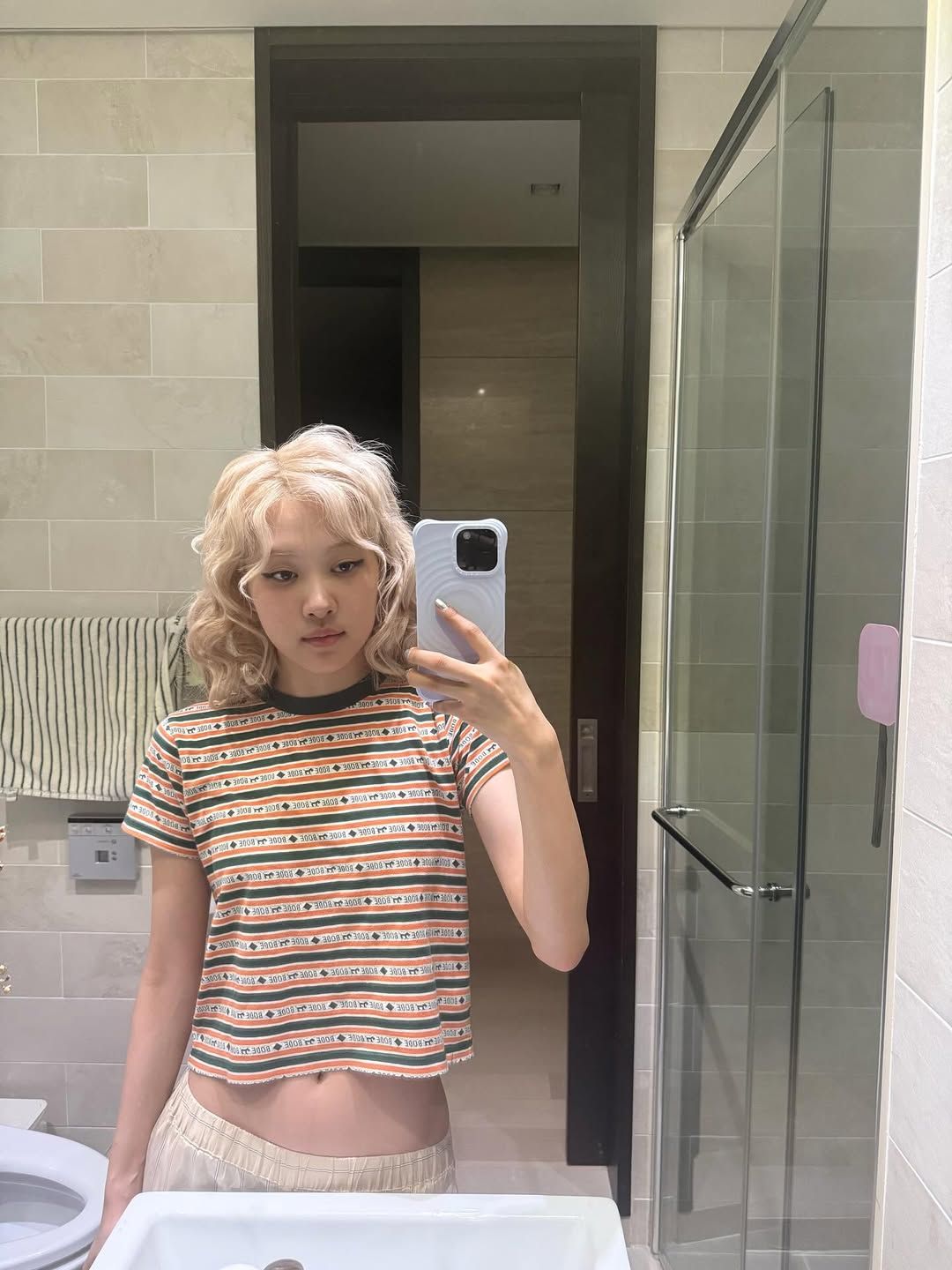 인스타그램 @roses_are_rosie