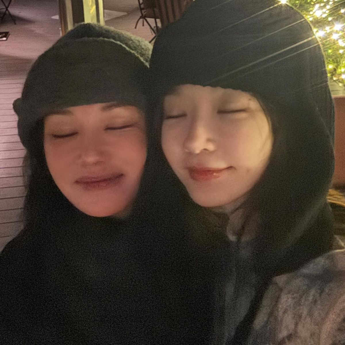 엄정화, 강민경의 됴코 핫플 바 | 인스타그램 @umaizing