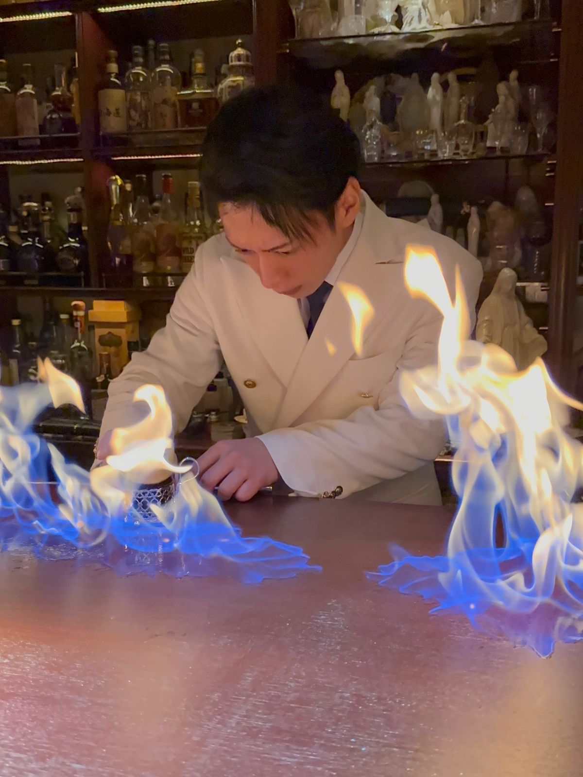 엄지원의 됴코 핫플 바, 사무라이 바 | 인스타그램 @bar_centifolia