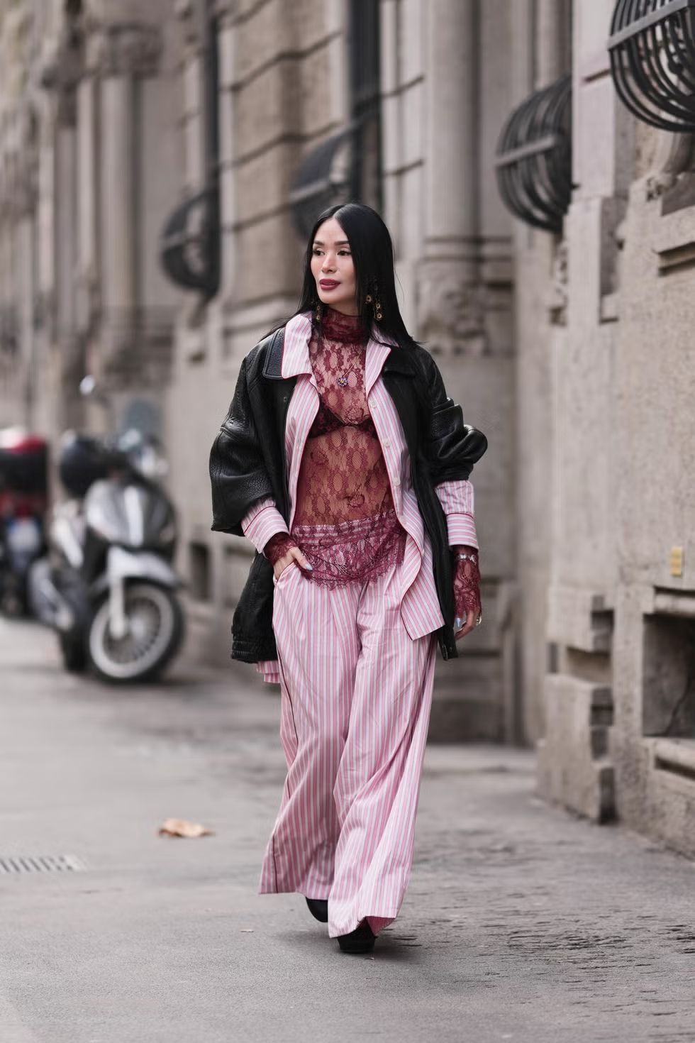 레이스 브라 트렌드 분석 | Edward Berthelot//Getty Images