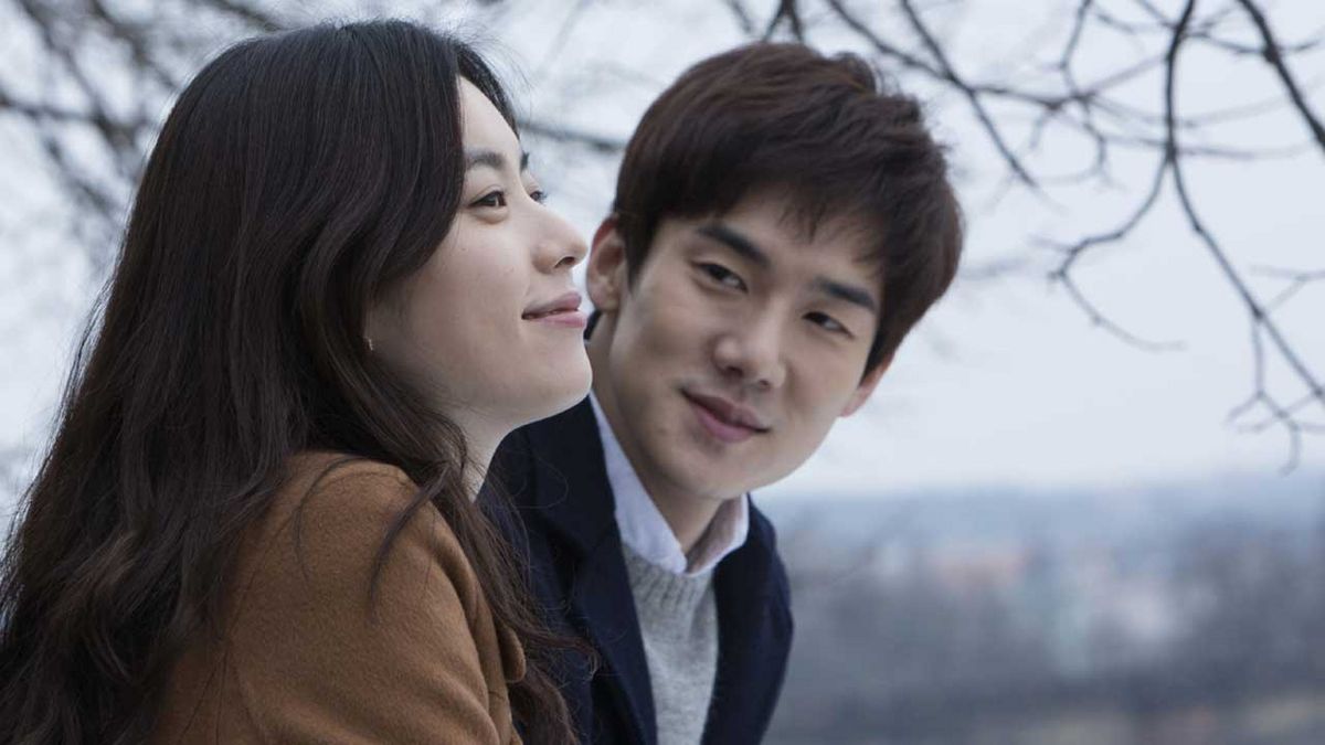 나이 들수록 이상형이 까다로워지는 이유. 영화 ‘뷰티 인사이드’ 스틸컷