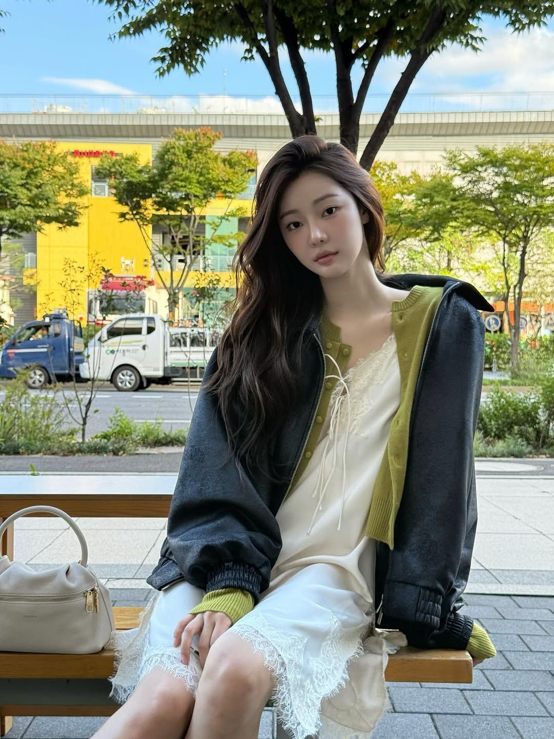 인스타그램 @youseeany