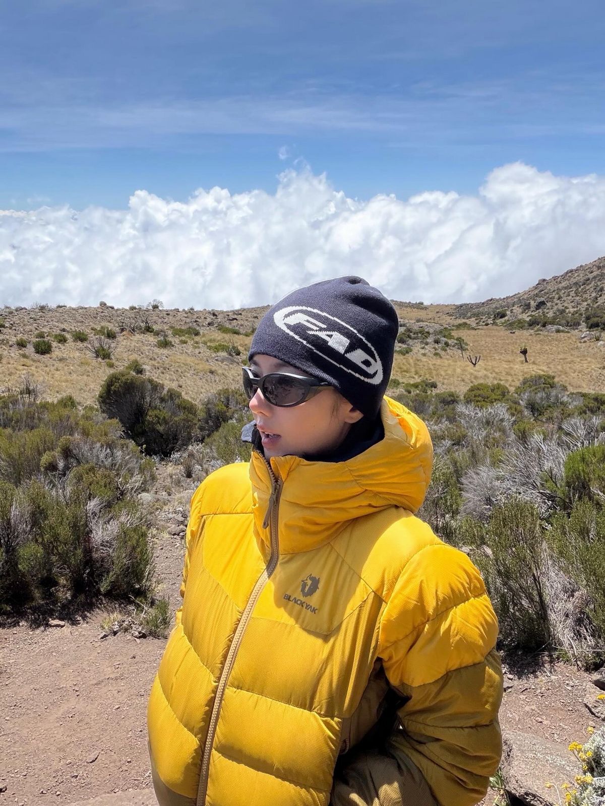 권은비 등산 | 인스타그램 @silver_rain.__