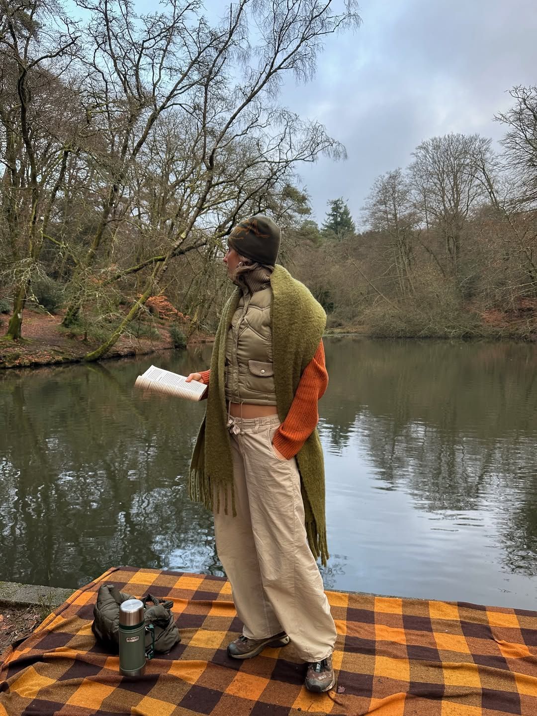 컬러 바람막이 | 인스타그램 @momentsabloom