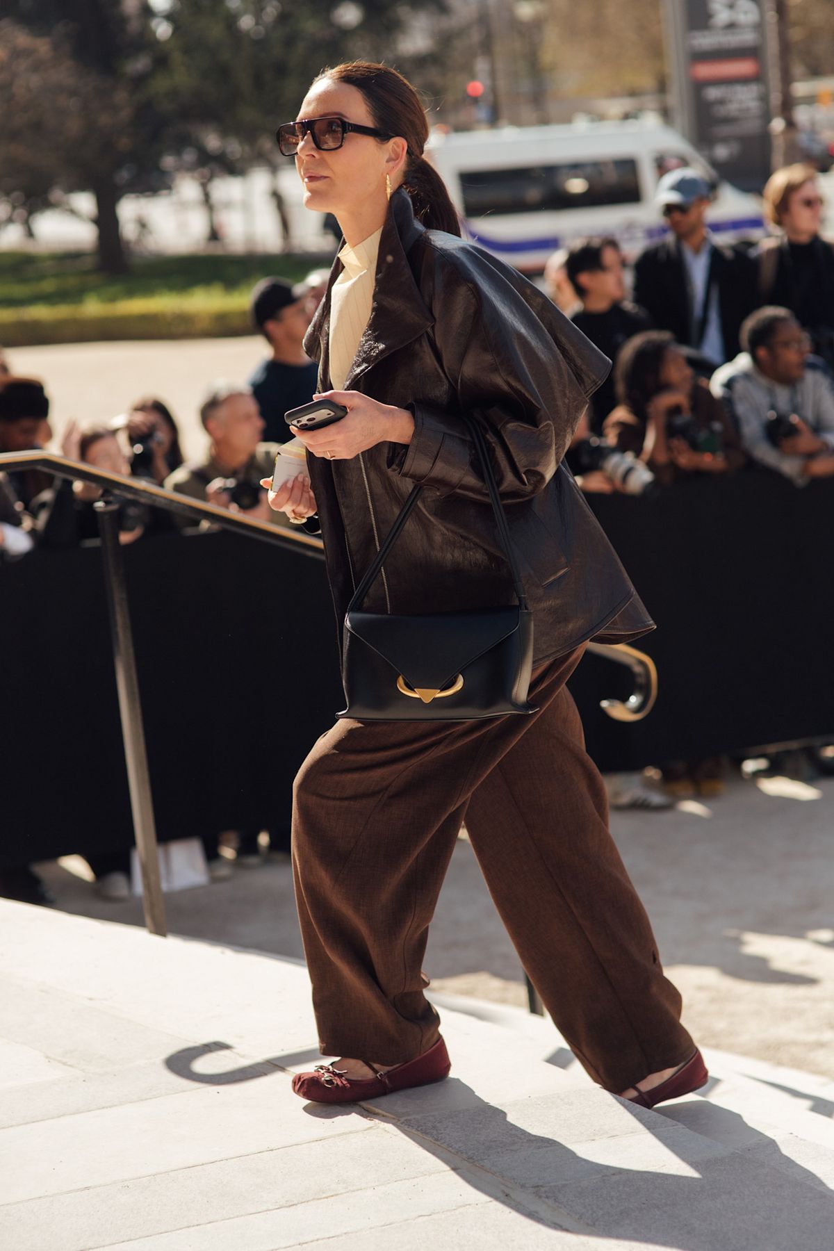 메리제인 플랫 슈즈 | 출처 아이맥스 트리