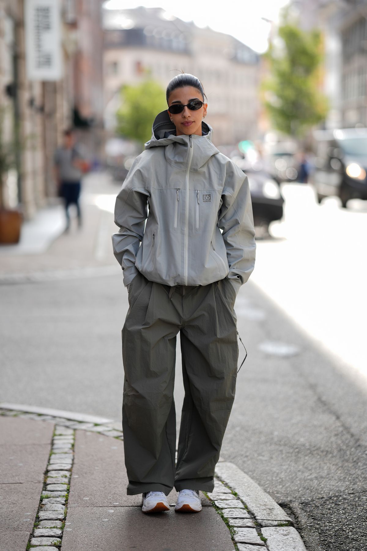 바람막이를 입는 다양한 방법. 사진 게티 이미지