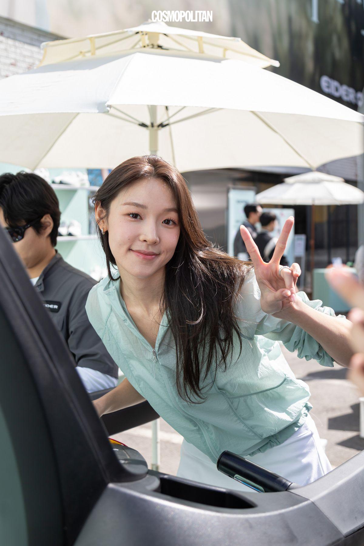 아이더X코스모폴리탄 트레일러에 방문한 최미나수