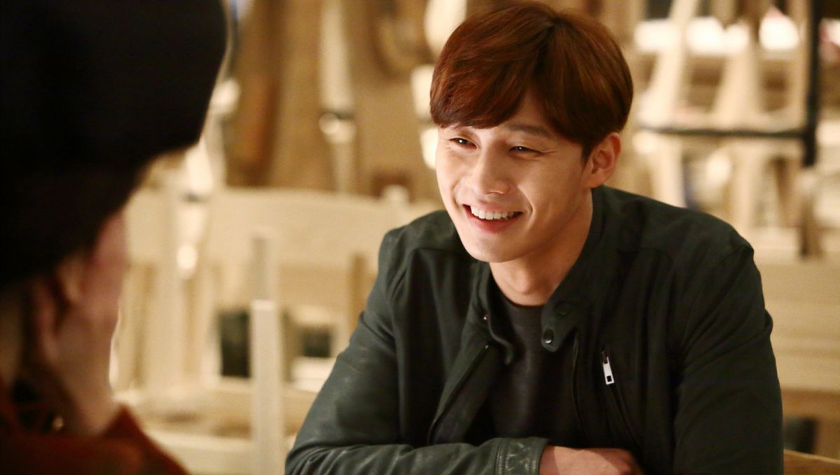  ‘뷰티 인사이드’ 스틸컷. 네이버 영화 ‘뷰티 인사이드’(2015)