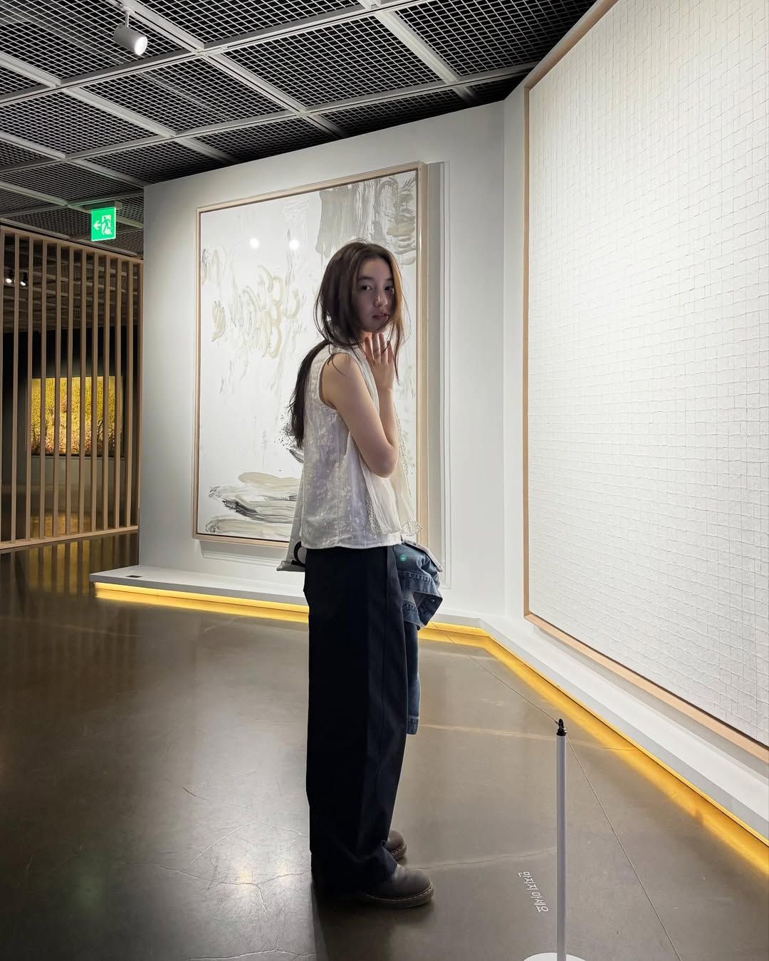 인스타그램 @jeehinlwa