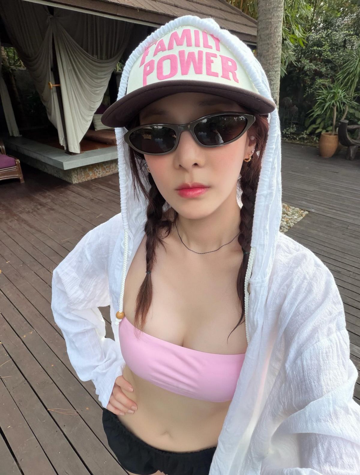 산다라박 비키니 | 인스타그램 @daraxxi