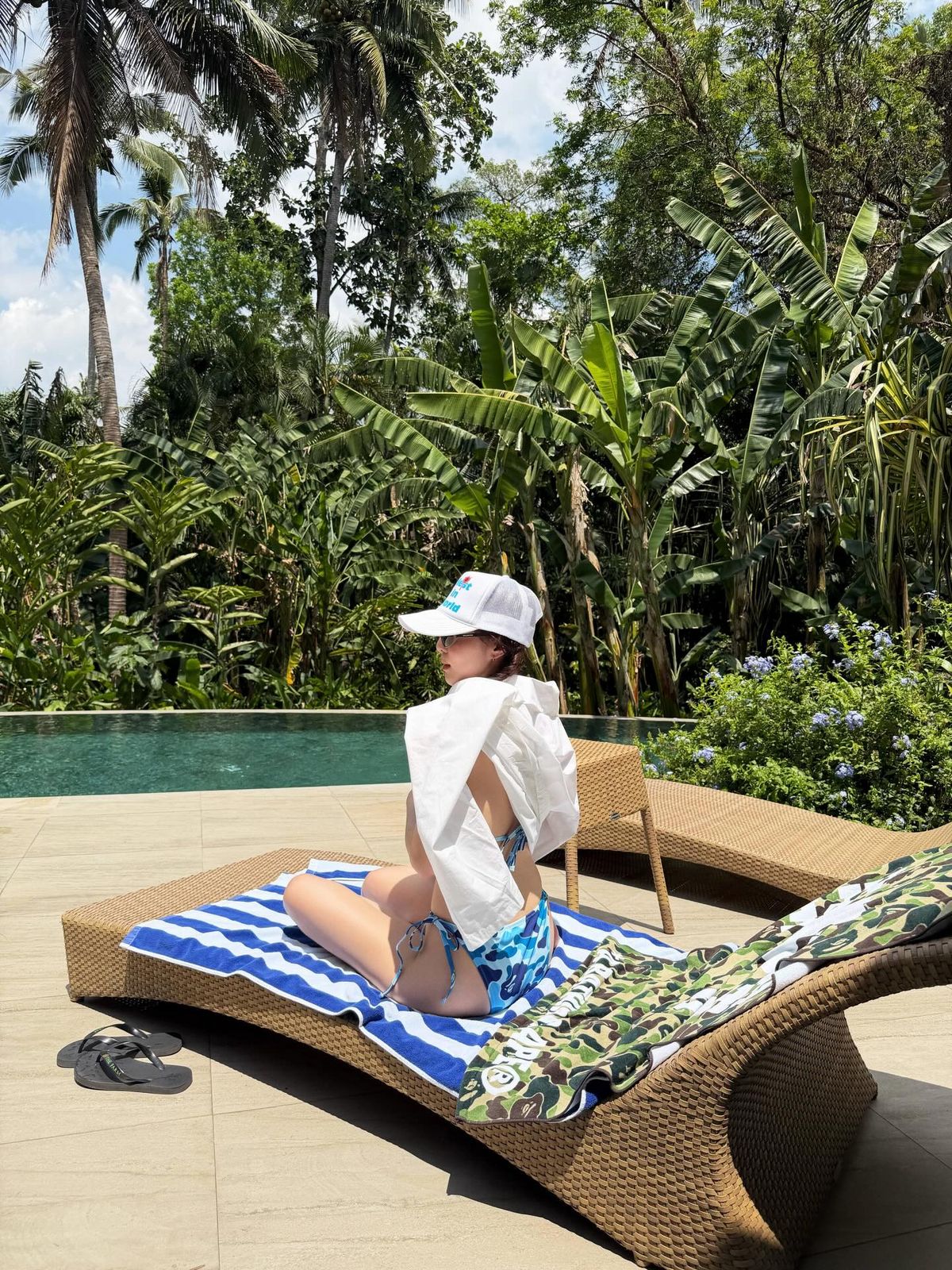 산다라박 비키니 | 인스타그램 @daraxxi