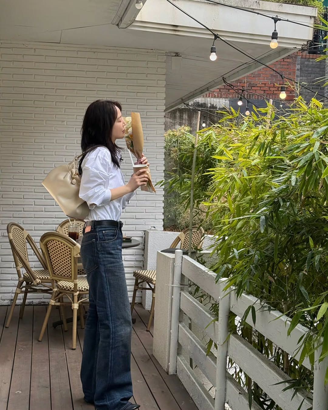 신혜선 셔츠 패션 | 인스타그램 @shinhs831