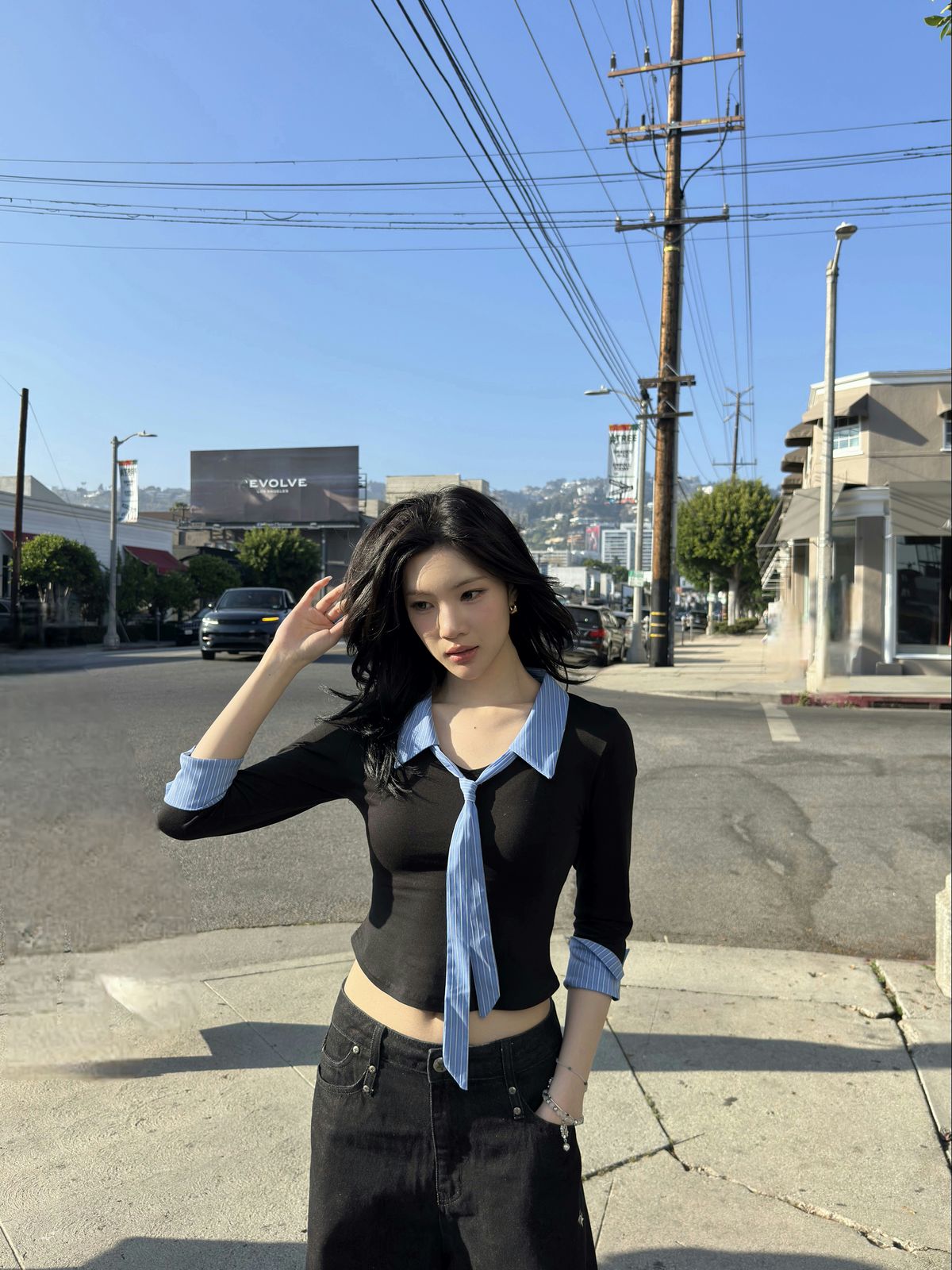 주은의 코디. 하츠투하츠 위버스 포스트