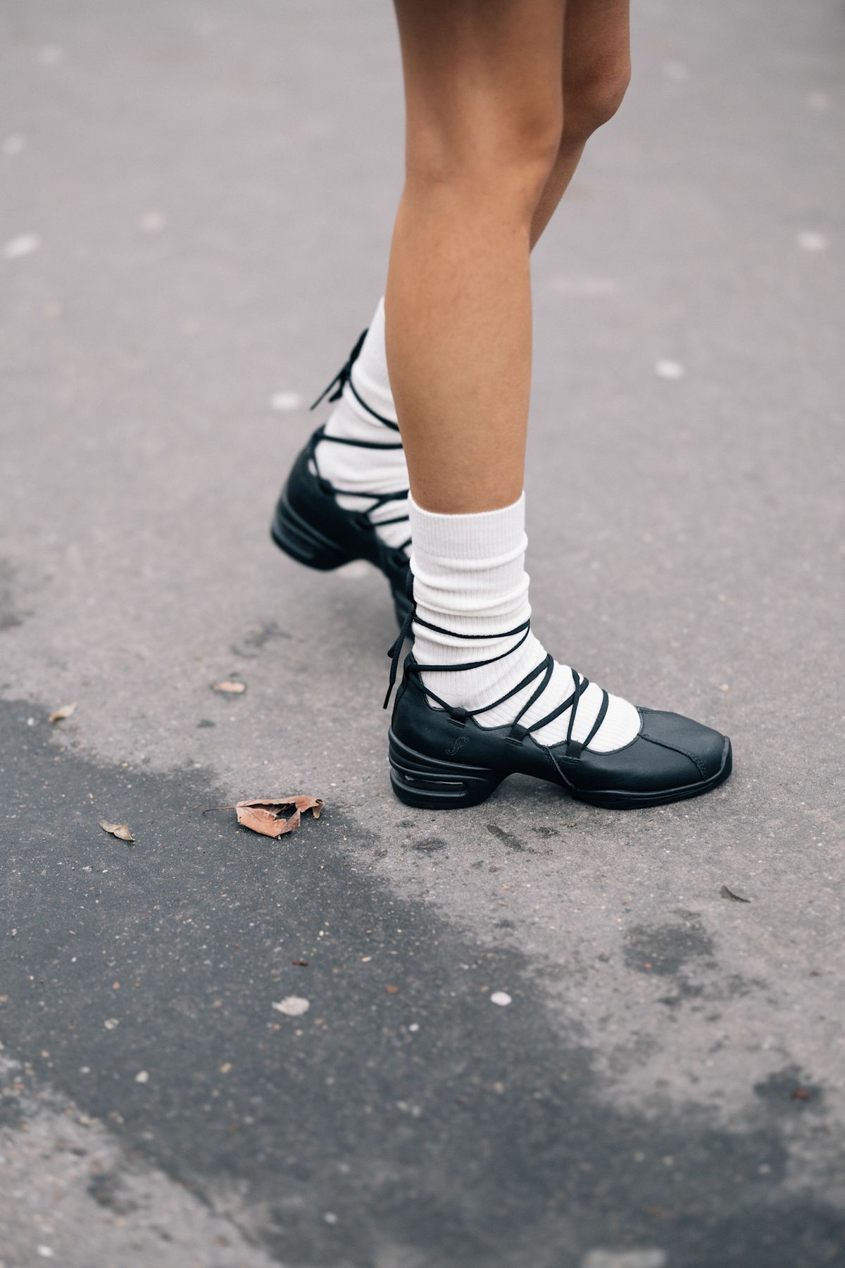 샌들을 다양하게 신는 방법. 사진 아이맥스트리