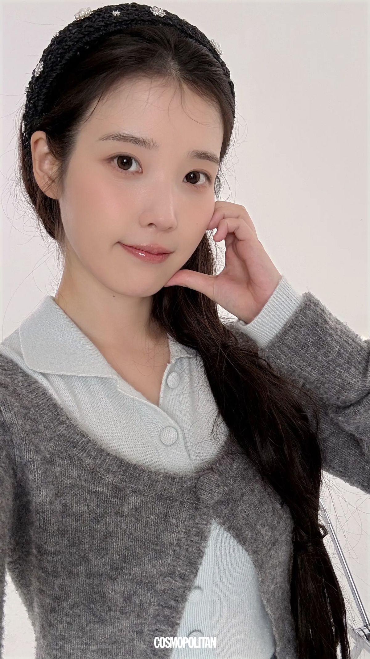 21세기 대군부인에 출연중인 팀 캐슬뷰티, 아이유 이연의 미공개 셀카. 사진 아이유, 이연.