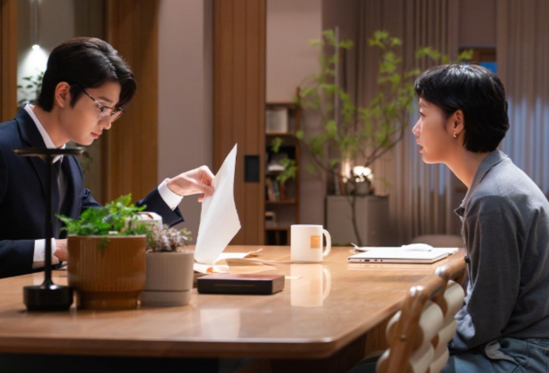 직장과 집만 왔다 갔다 하는 사람들이 연애하려면, 티빙 '유미의 세포들' 시즌3 스틸컷