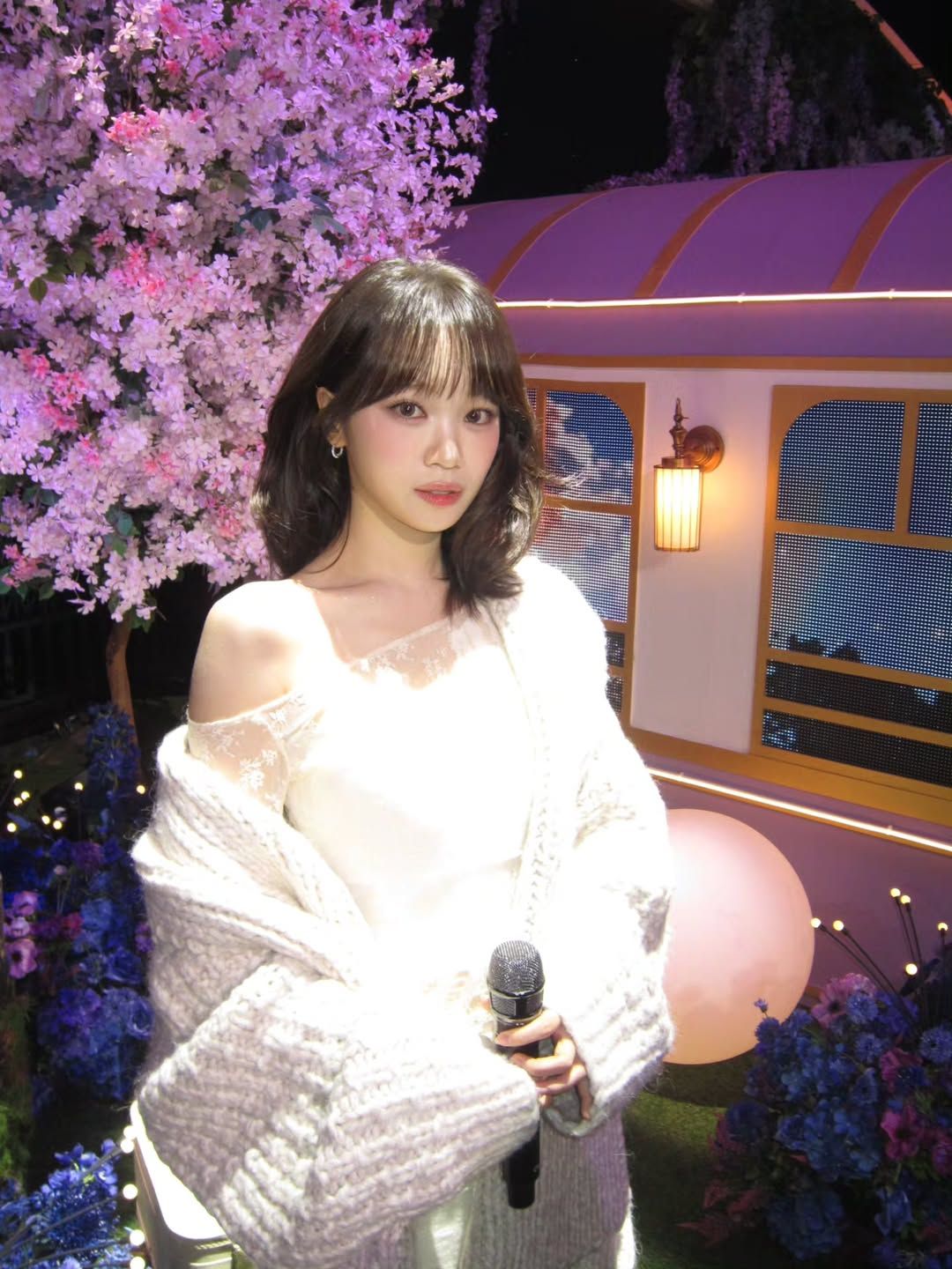 르세라핌 채원 단발 레이어드 스타일 | 인스타그램 @_chaechae_1