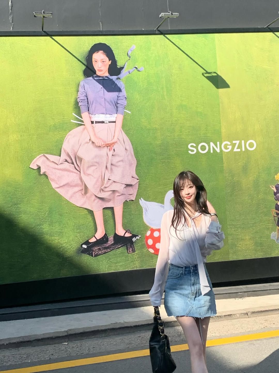 최희진 리본 블라우스 | 인스타그램 @heee_jjinn