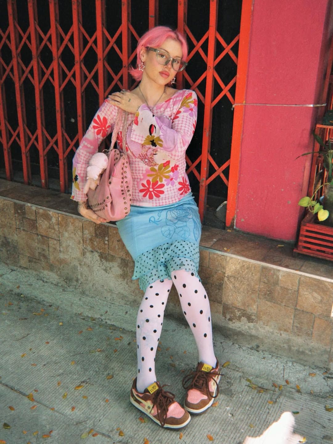 윔지코어 | 인스타그램 @mikabryony