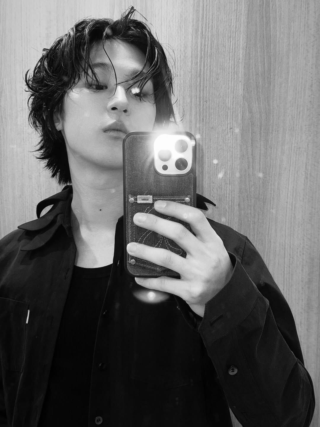 인스타그램 @bignaughtyboi