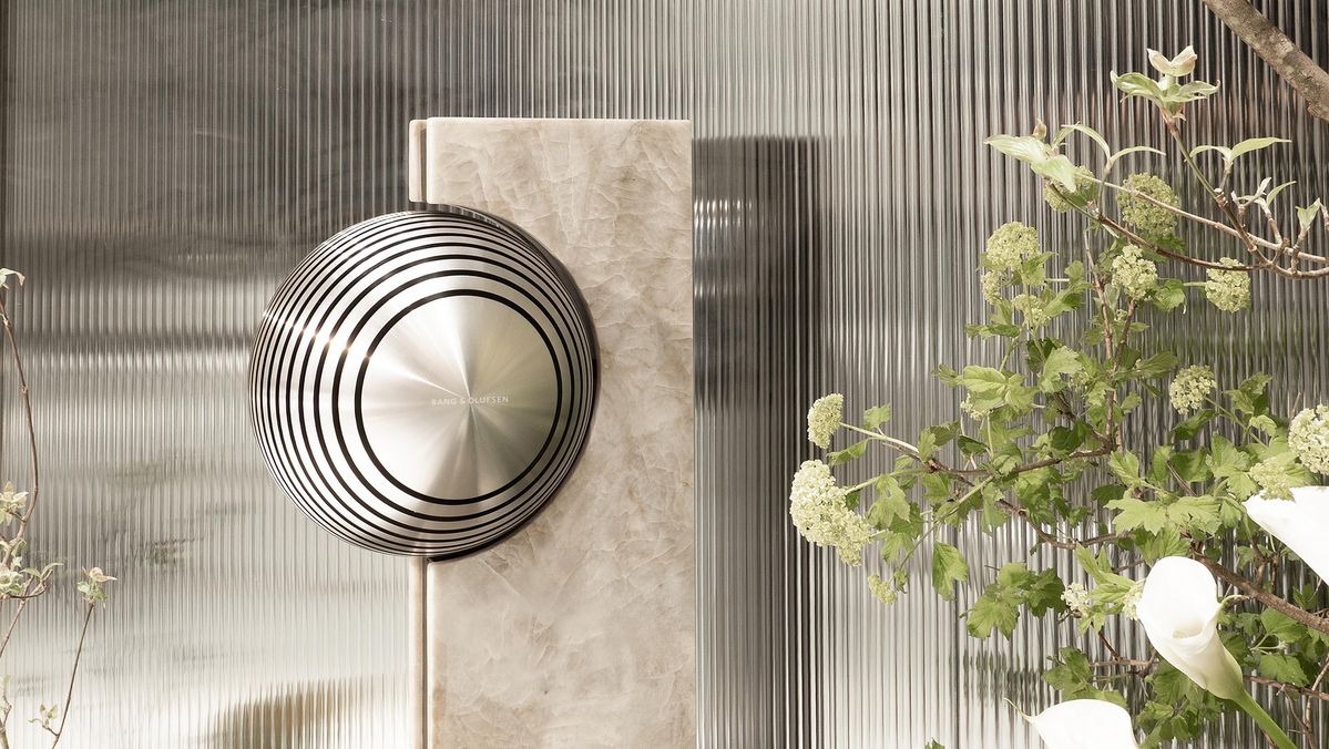 밀라노 디자인 위크 2026 뱅앤올룹슨 전시 | 출처 뱅앤올룹슨 제공