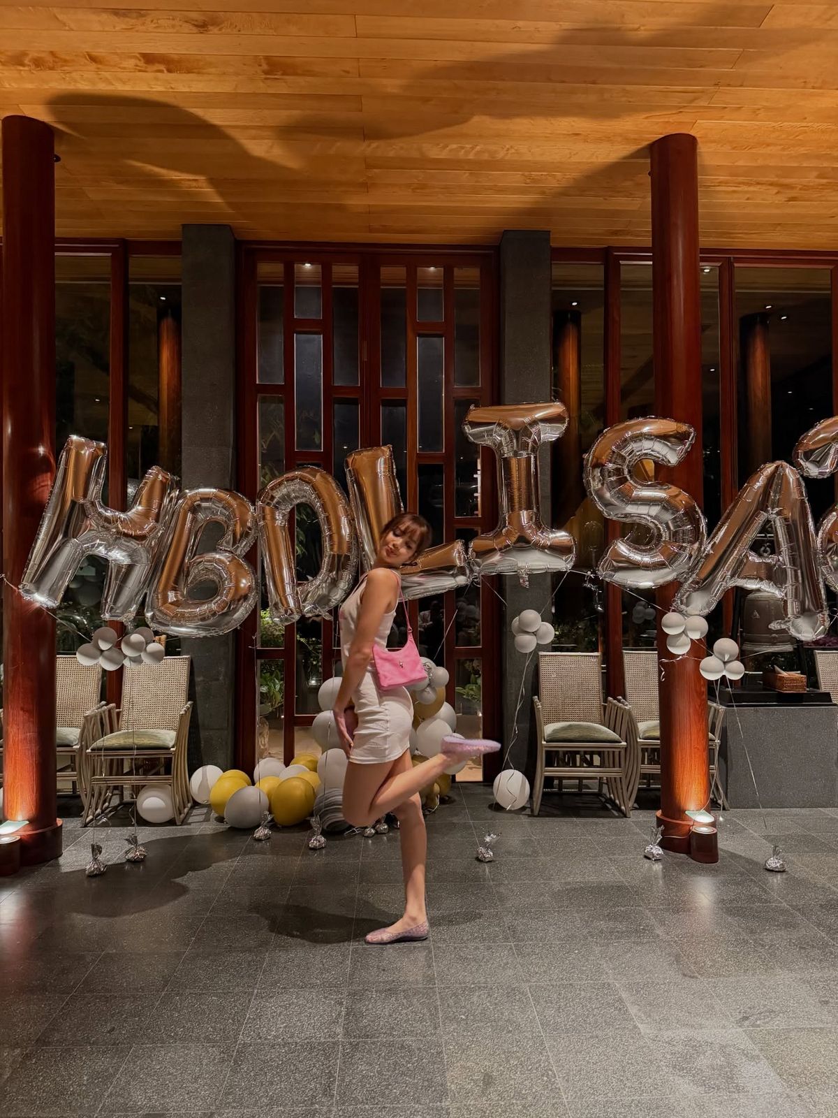 블랙핑크 리사 젤리슈즈 | 인스타그램 @lalalalisa_m